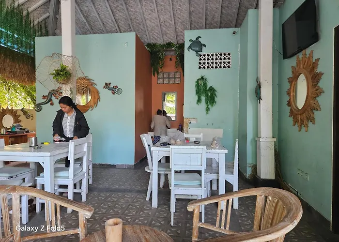 Eleven Penida Sports Bar Hostal
