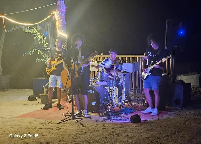 Eleven Penida Sports Bar Toyapakeh